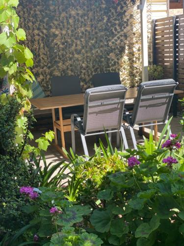 Goolwa Mariner’s Cottage - Free Wifi and Pet Friendly - Centrally located in Historic Region in กูลวา