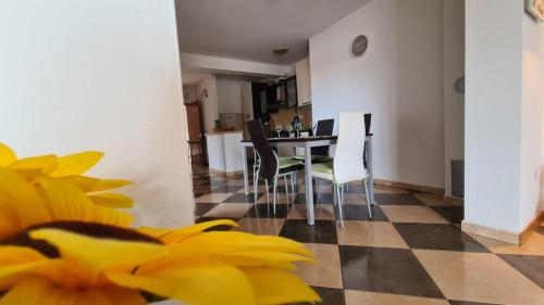 Apartment with Sea View image 7