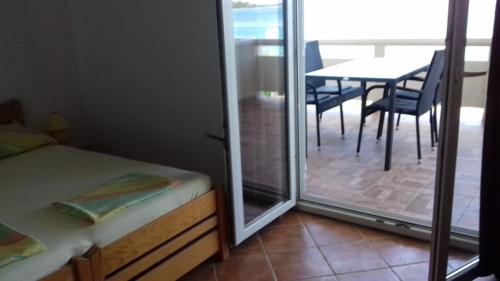 Apartment in Vir with sea view, terrace, air conditioning, WiFi 4472-2, Вир (фото 8)