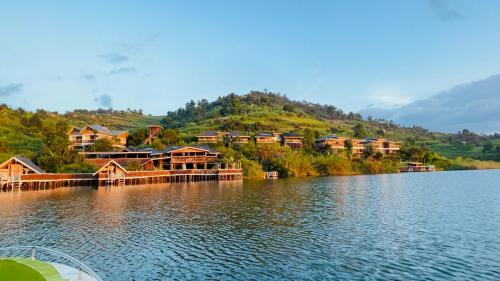 Lake Bunyonyi Rock Resort