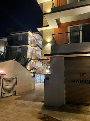 Kay's Calangute Resort Service Apartments - Near Calangute Beach – Calangute, KY