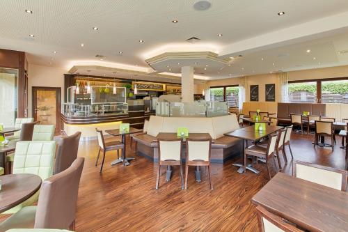 Hotel Café Ernst 4