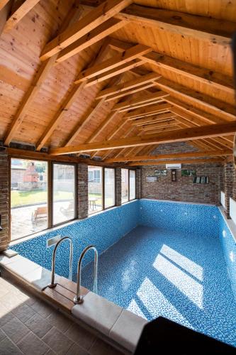 Swimming pool, River Side in Aljmas