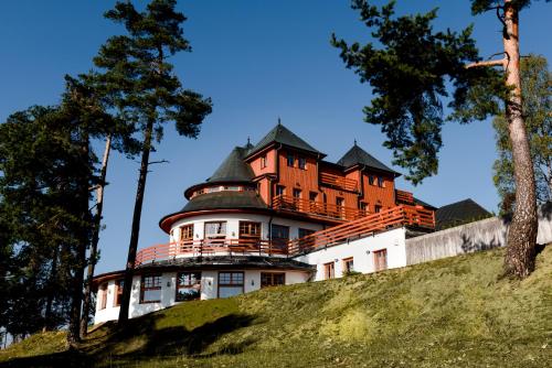 Hotel Vítkova Hora - Veitsberg - Karlovy Vary