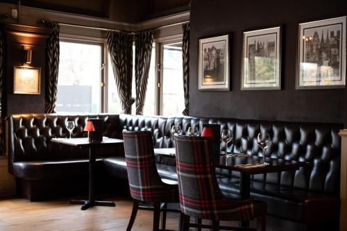 Innkeeper's Lodge Stockport Heaton Chapel - image 9