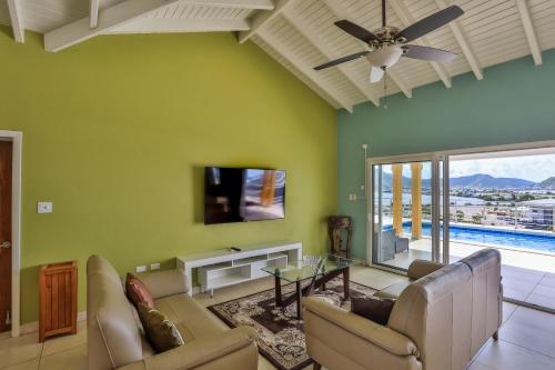 館内設備, Reflection Z 5 Star Villa in ロウランズ