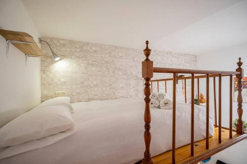 Studio near Embajadores and Atocha (R.ATOCHA)