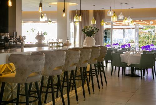 Vangelis Hotel & Suites - main image