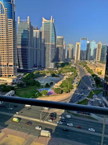 KING BED SUITE Near JBR Beach DMCC Metro, Dubái (foto 2)