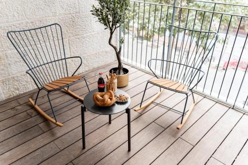 Designed 2BR with 2 bathroom, Terrace and Parking, Jerusalem (Foto 7)
