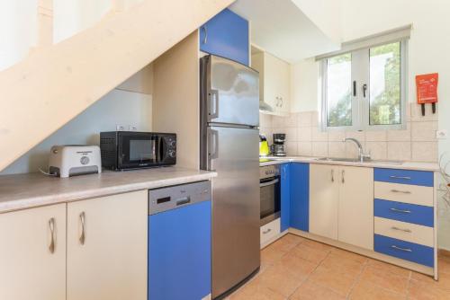 Nafsika Beach House - image 13