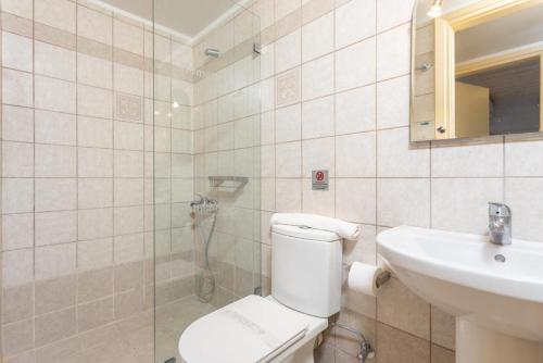 Nafsika Beach House - image 2