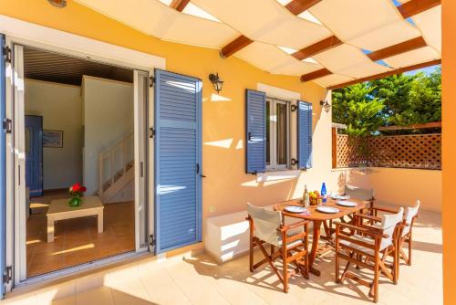 Nafsika Beach House - image 3