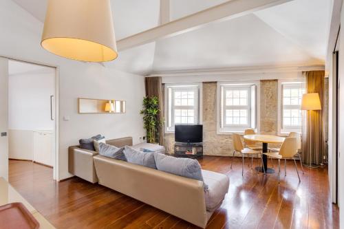 Traça Apartments by DA'HOME 3