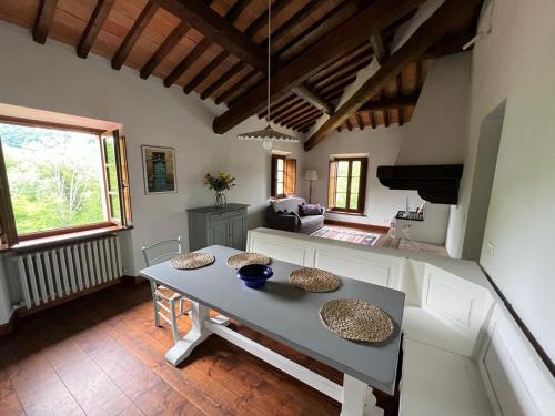 Villa Casa di Pietra en el norte de Lucca, Toscana in Camporgiano