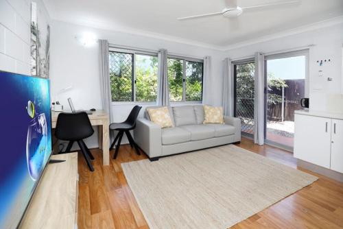 Budget-Friendly 1BR | Easy Access to Cairns City, Cairns