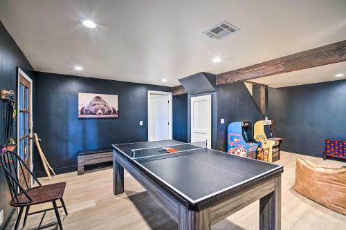 Pet-Friendly Retreat with Game Room and Fire Pit! in Lake Arrowhead, USA
