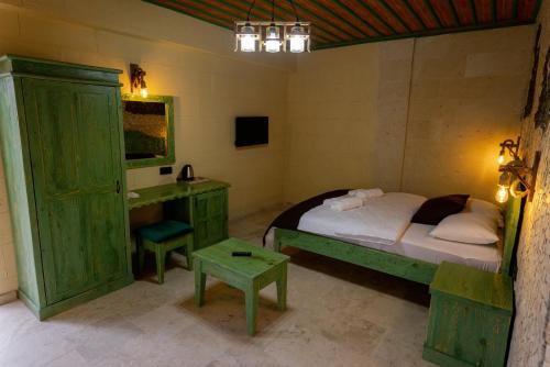 room detail thumbnail 1