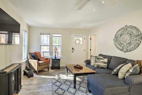 Family-Friendly Greer Home with Balcony and Yard!