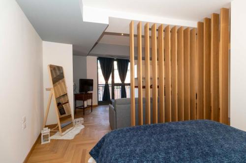 Magic Home 57