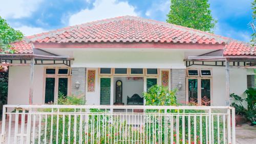Villa Garuda Wisnu Kencana 9