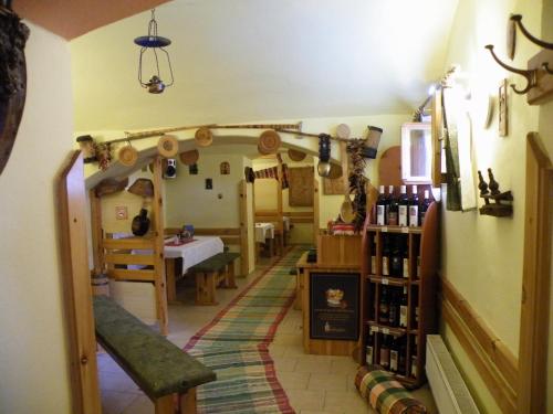 Restaurant, Sunnystreet Guesthouse in Stara Lesna