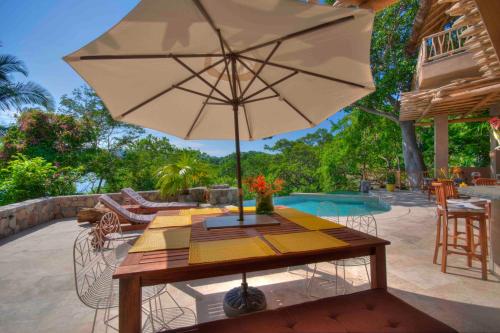 Casa Buena Vista - Beach Front - Villa in Sayulita in Sayulita, Mexico