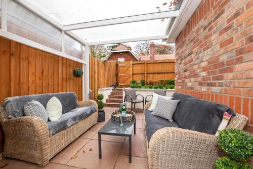 The Cambridgeshire - image 11