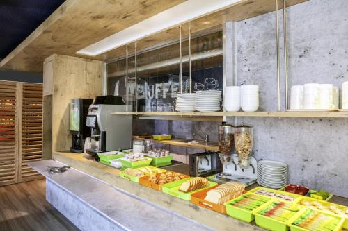 ห้องอาหาร, ไอบิส บัดเจ็ต น็องต์ แซ็งแตร์แบล็ง (ibis budget Nantes St Herblain) in แซ็ง แตร์แบล็ง