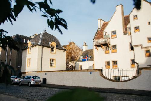 The Pavilion At Lamb's House, , Edinburgh and the Lothians