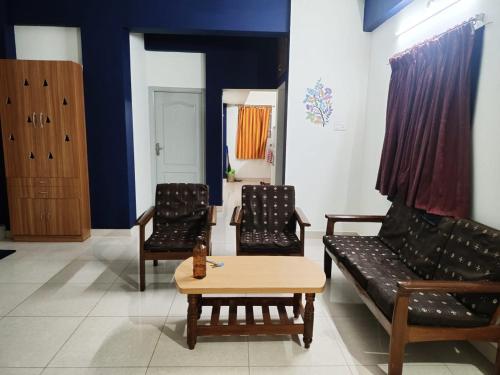 Paradise 1 BHK Home Stay, White Town