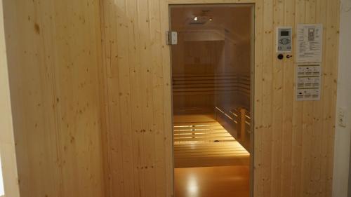 สปา, Seppl Stoba in สครุนส์