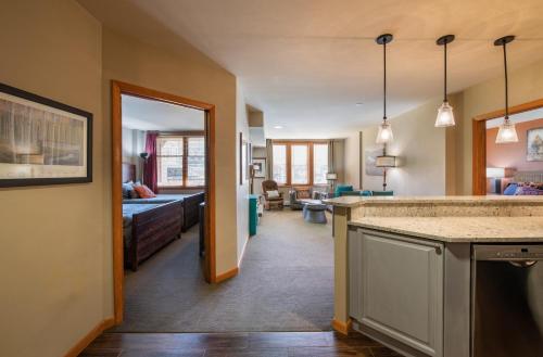 Zephyr Mountain Lodge Select-Rated 2510 in Winter Park