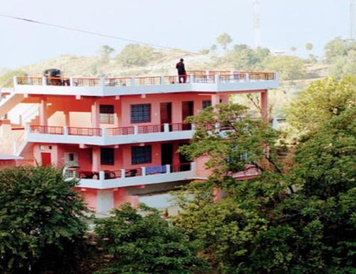 Hotel Kantha Fort Home Stay, Kanthgaon Champawat