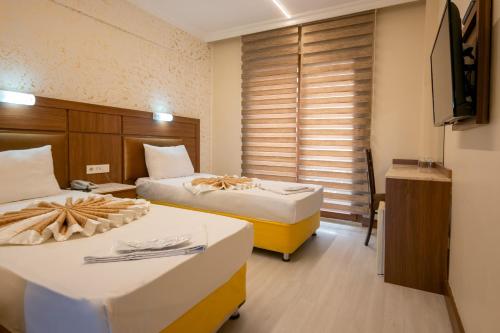 The Center Hotel