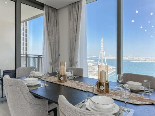 Modern 3BR in Marina, Sea View Next to Bluewater - 28AB02, Dubai