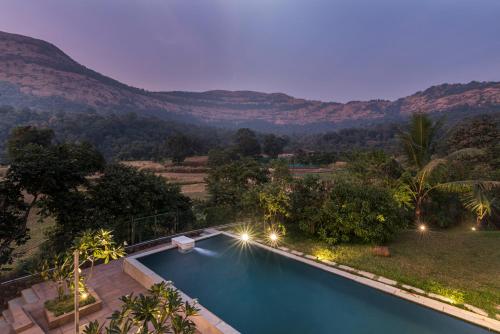 SaffronStays Mountain Aer, Karjat