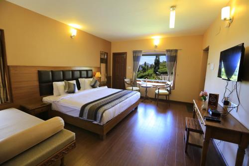 WESTERN VALLEY RESORTS in Lovedale