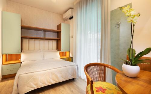 Hotel Castellucci - Tap to explore photos