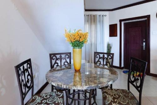 Loft - Sleeps 4 - Parking - Balcony, Kingston (foto 8)