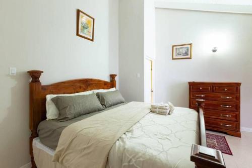 Loft - Sleeps 4 - Parking - Balcony, Kingston (foto 3)