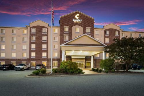 Comfort Suites Suffolk – Chesapeake - image 6