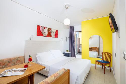 Hotel Alexander - main image
