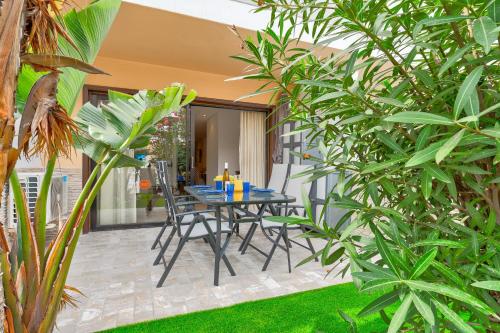 Brand new apartment in Park Albatros with pool view 3