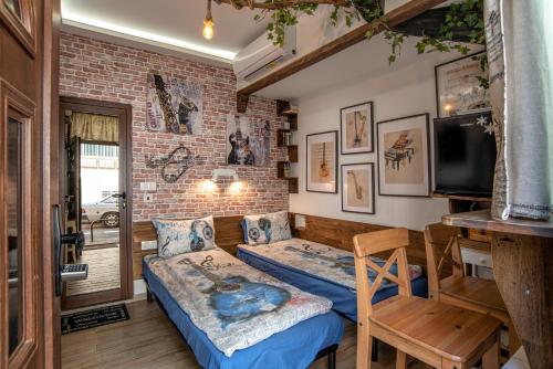 The Music House - Exclusive Studio in the Heart of Sofia by Flat Mаnager, Sofia