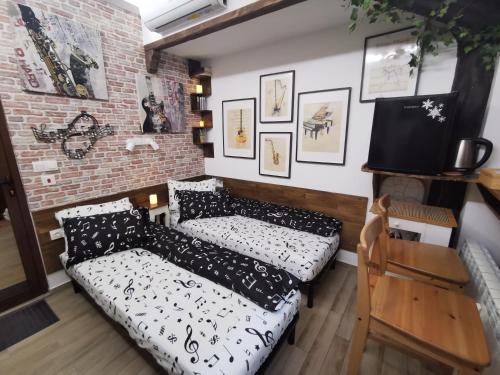 The Music House - Exclusive Studio in the Heart of Sofia by Flat Mаnager, Sofia (Foto 6)