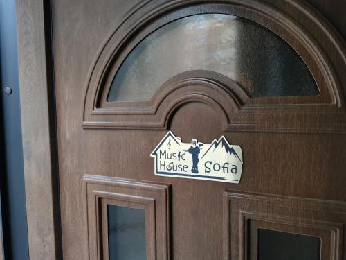The Music House - Exclusive Studio in the Heart of Sofia by Flat Mаnager, Sofia (Foto 5)