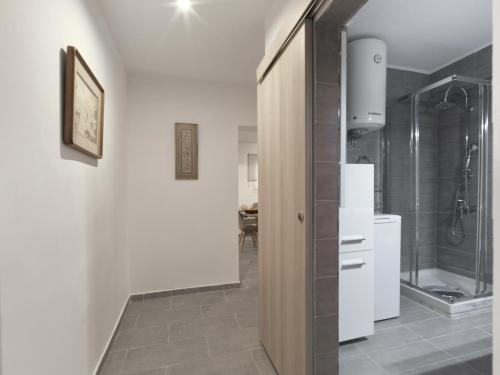 2 bedroom aprtmnt next to Hilton and all hospitals - image 8