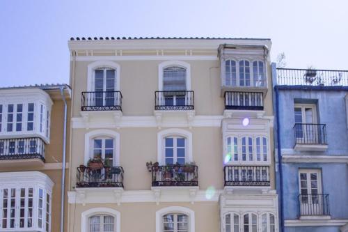 -MalagaSunApts- Luxury HistoricalCentre, Nerja