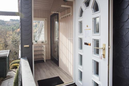 Welcome in - Vakantiehuis in Niedersfeld-Winterberg, op de top van een heuvel mét sauna (Welcome in - Vakantiehuis in Niedersfeld-Winterberg, op de top van een heuvel met sauna) in Hildfeld